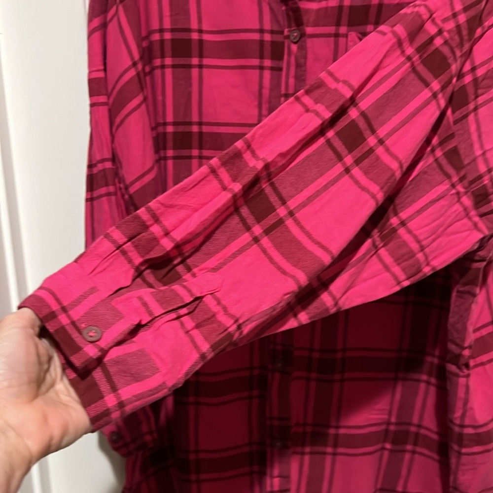 Monki “Carrie” long sleeve button down - Picture 2 of 5